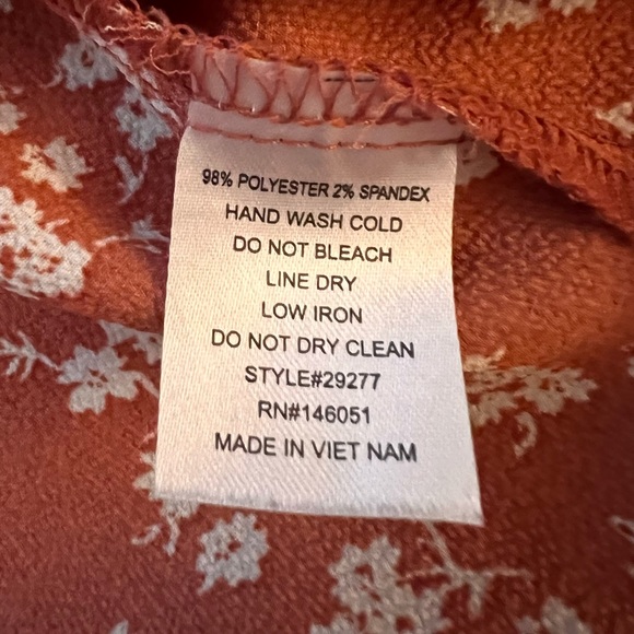 Monteau Blouse, Size Large - Picture 2 of 9